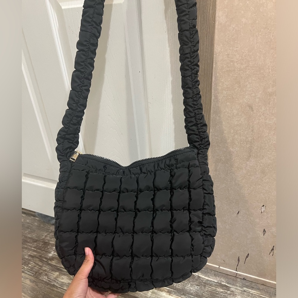 Puffer crossbody